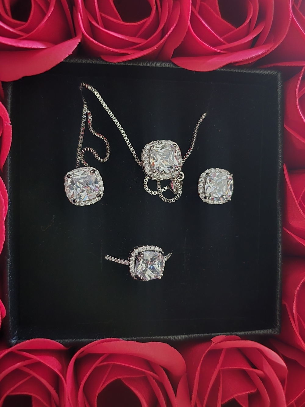 Silver-Tone Cubic Zirconia Jewelry Set - White